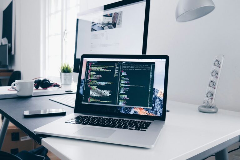 Freelances face à l’automatisation : disparaître, résister ou devenir nettement meilleurs ?